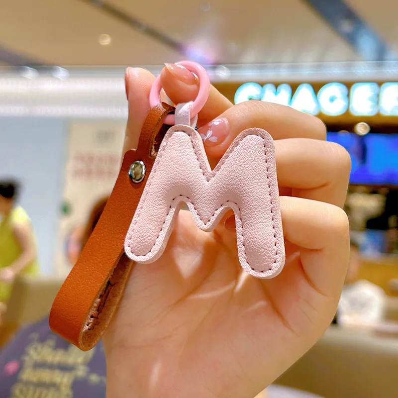 Monogram Keychain Leather - 女性のための漫画のキーホルダー,キャンディーカラーのバッグ,ペンダント,車のキーホルダー,ジュエリーギフト,ファッショナブル