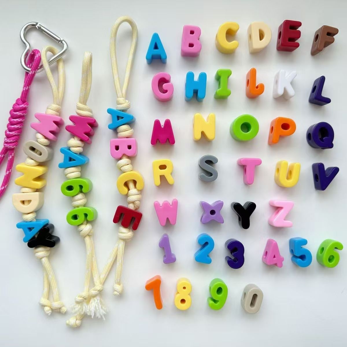 パーソナライズされた名前のキーホルダー,1〜7文字,手作り, - Initial Ring Custom のレビューと価格