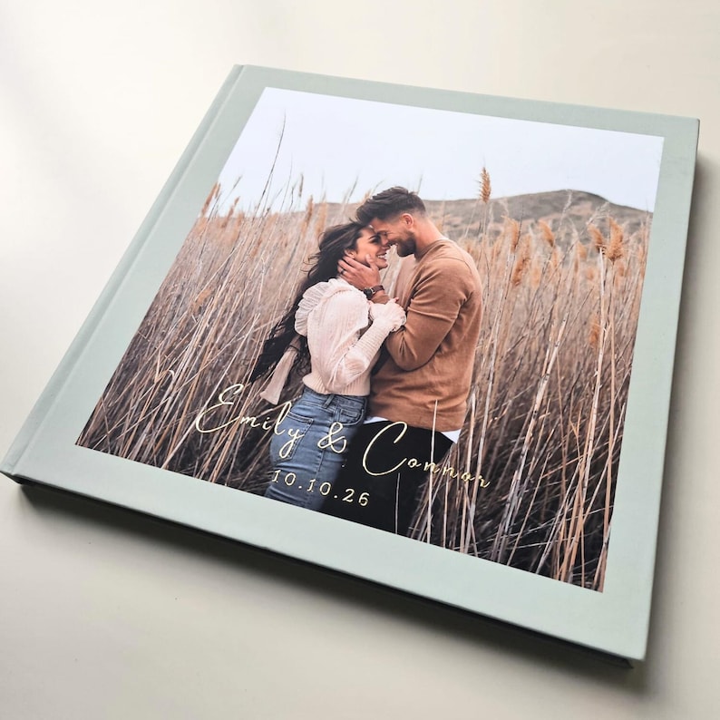 箔押しと写真カバー付きカスタム結婚式のゲストブック |    - Custom Photo Book のレビューと価格