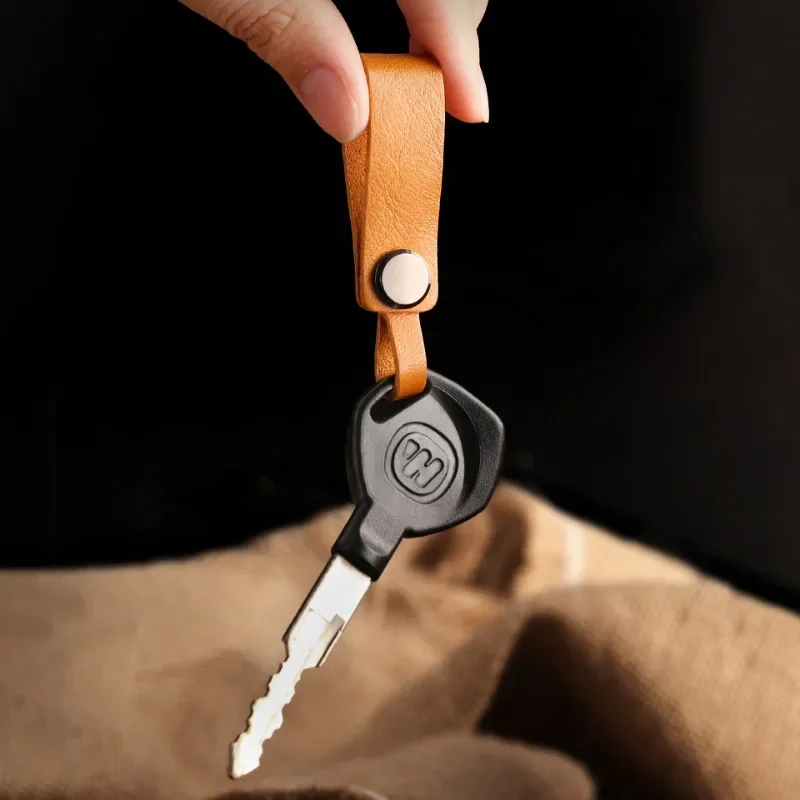 カスタムロゴ入り本革キーホルダー メンズ レディース ヴィン - Initial Ring Custom のレビューと価格